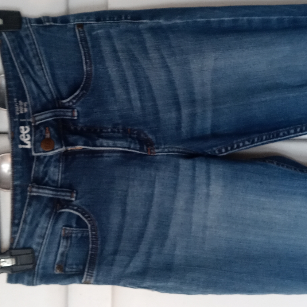 Lee Jeans